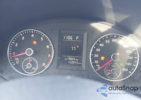 2010 Volkswagen Jetta Limited Edition z USA, uszkodzony, nr VIN 3VWRX7AJ5AM116986